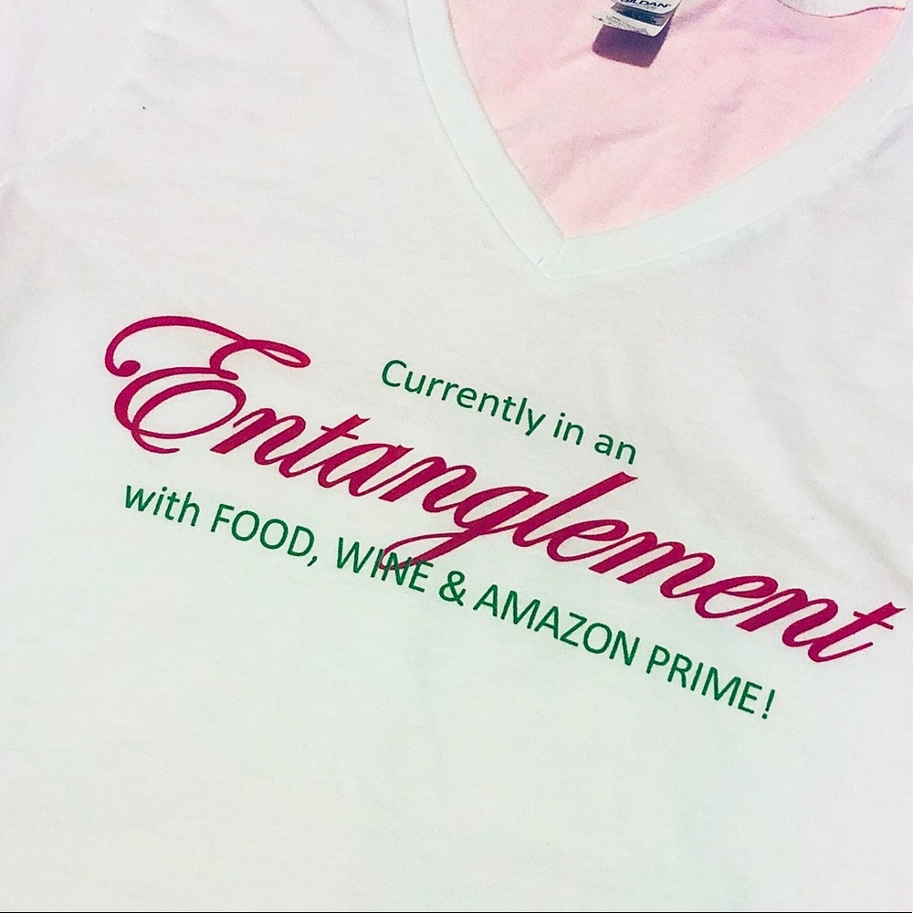 Entanglement pink & green aka color T-shirt round